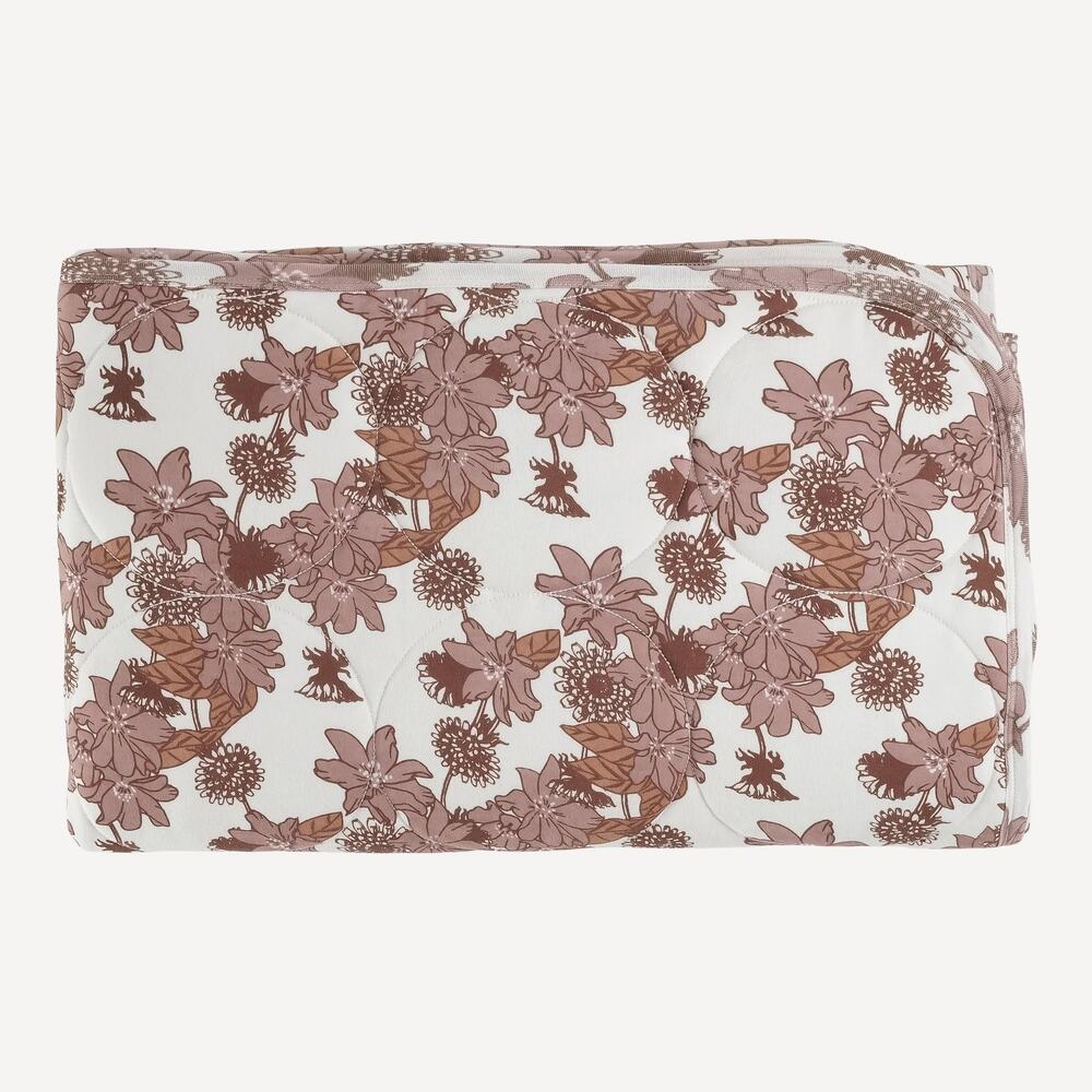 NWT Kate Quinn Rose Retro Floral Organic Cotton Quilt Blanket
